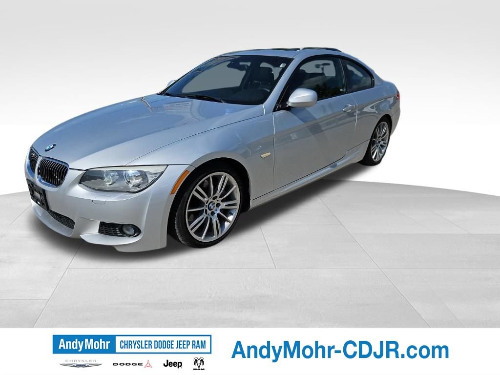 Used 2012 BMW 335i Coupe RWD image 3
