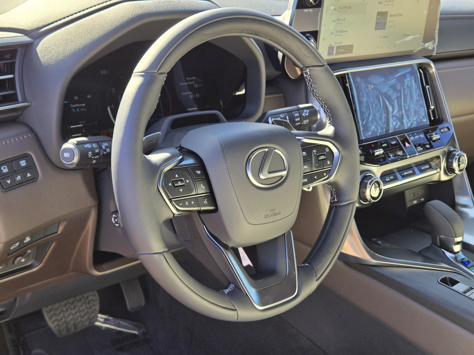 New 2026 Lexus LX 700h Luxury AWD/4WD image 10