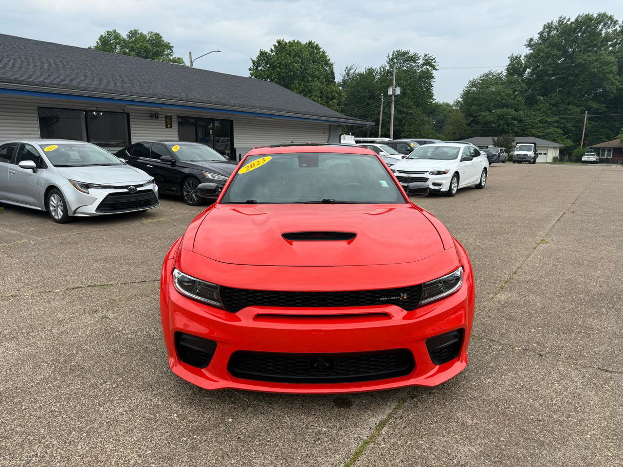Used 2023 Dodge Charger Scat Pack RWD image 2