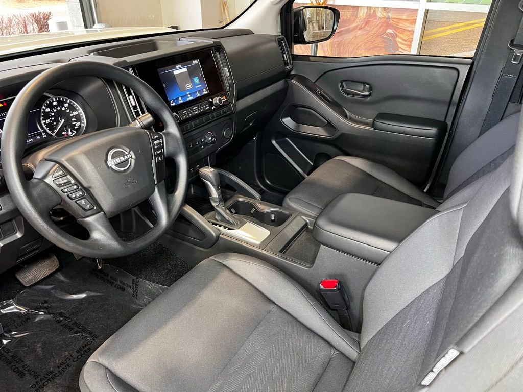 Used 2025 Nissan Frontier S image 15