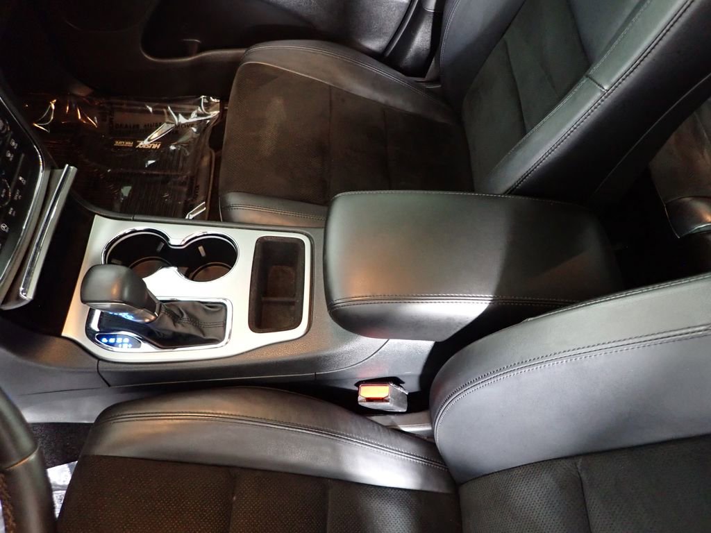 Used 2018 Jeep Grand Cherokee Altitude image 33