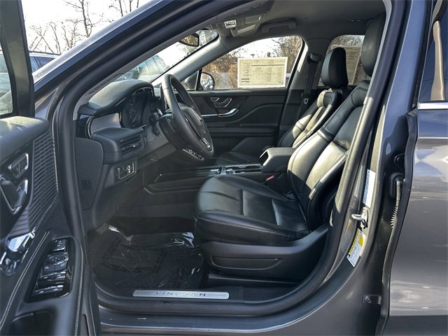 Certified 2022 Lincoln Corsair AWD w/ Equipment Group 101A image 19