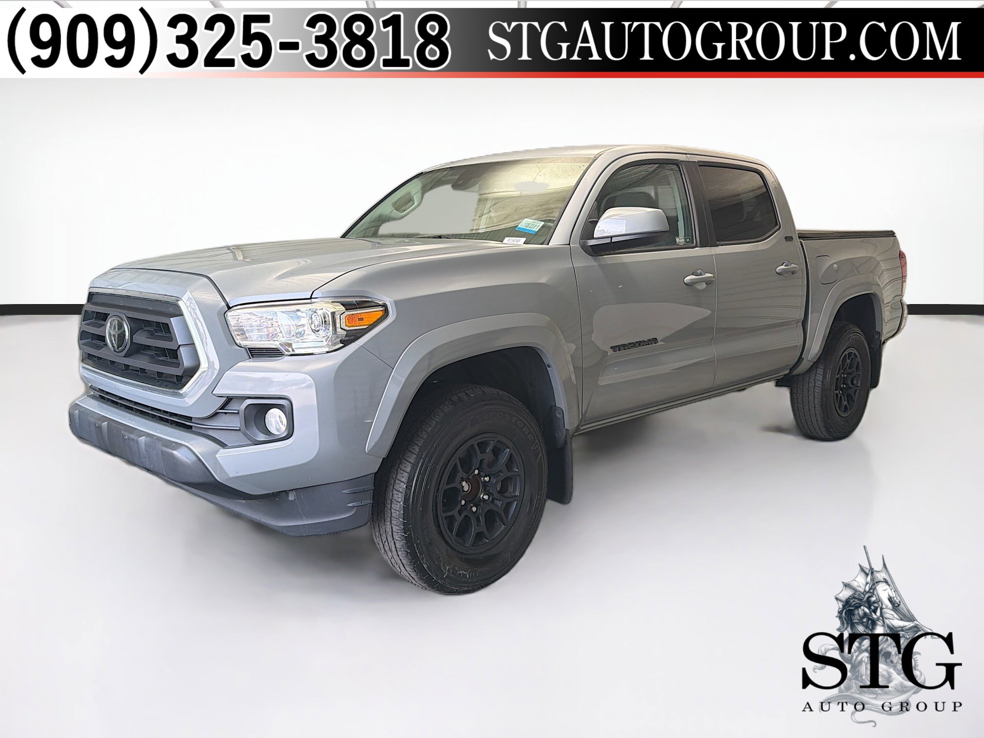 Used 2021 Toyota Tacoma SR5 w/ Blackout Package (TMS) image 1