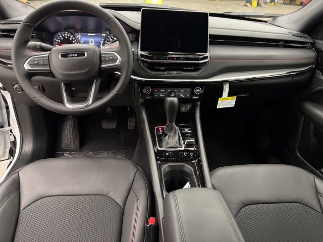 New 2026 Jeep Compass Trailhawk image 10