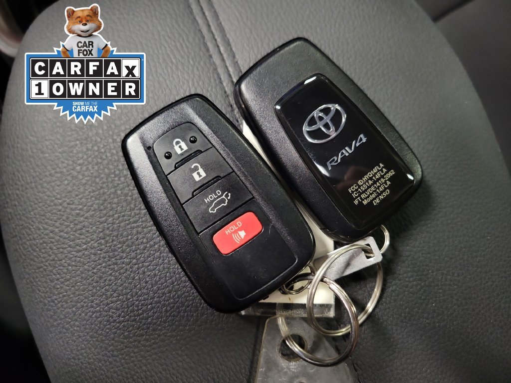 Used 2023 Toyota RAV4 Limited AWD/4WD image 22