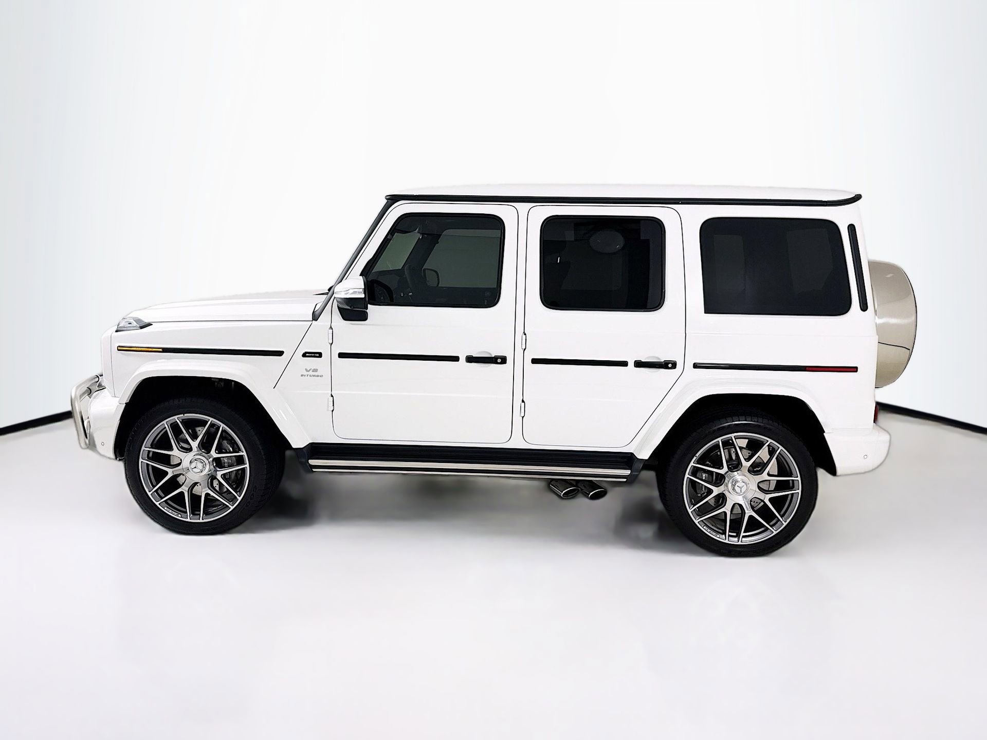 Used 2026 Mercedes-Benz G 63 AMG 4MATIC image 5