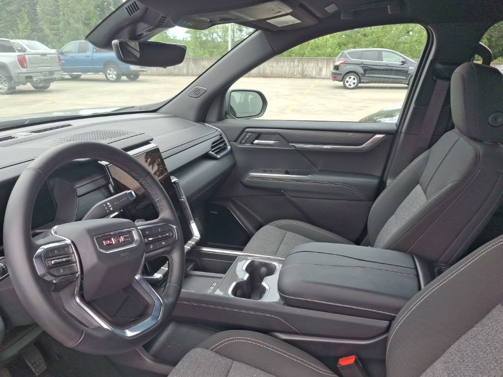 Used 2026 GMC Acadia Elevation AWD/4WD image 9