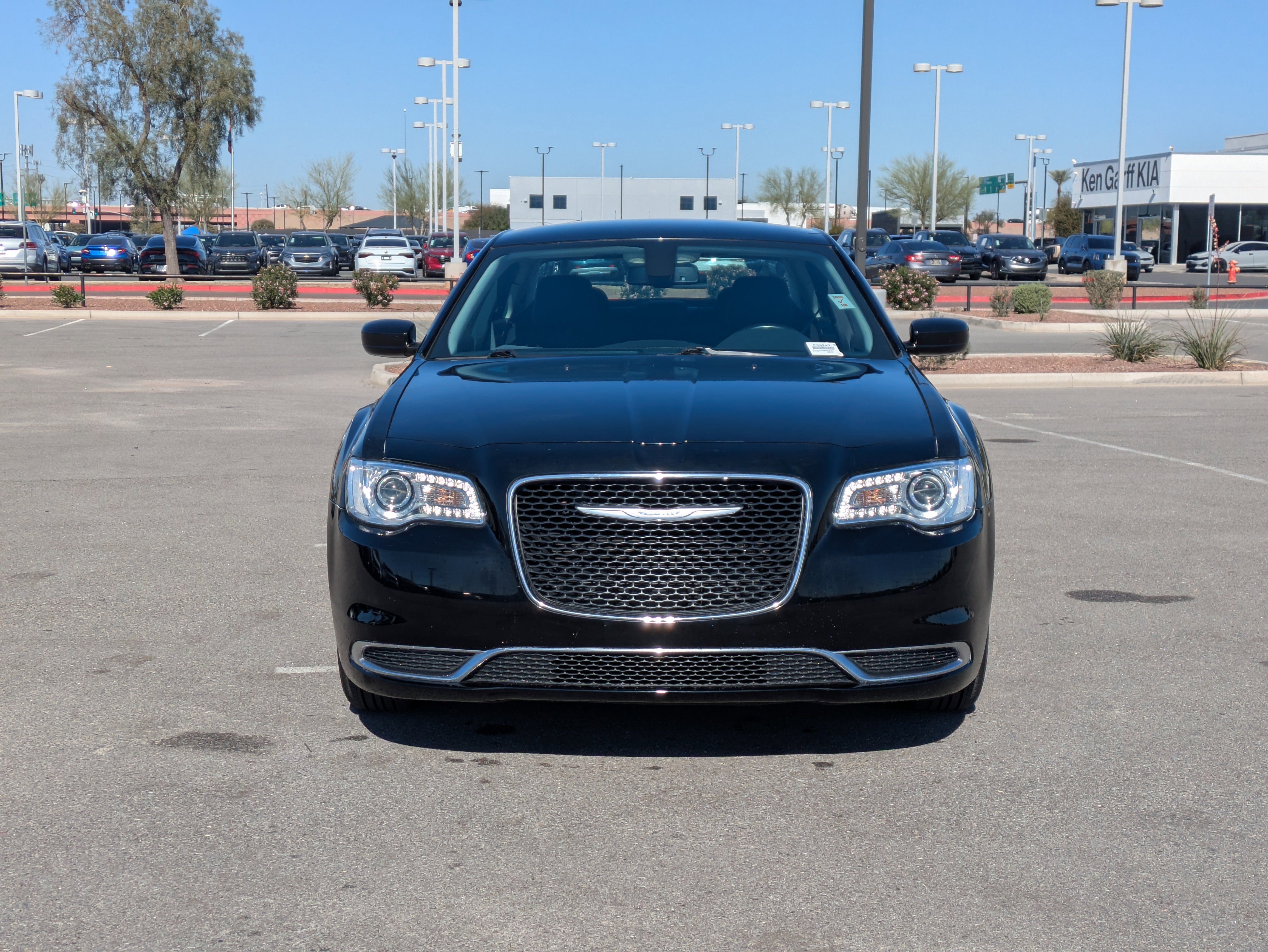 Used 2021 Chrysler 300 Touring image 8