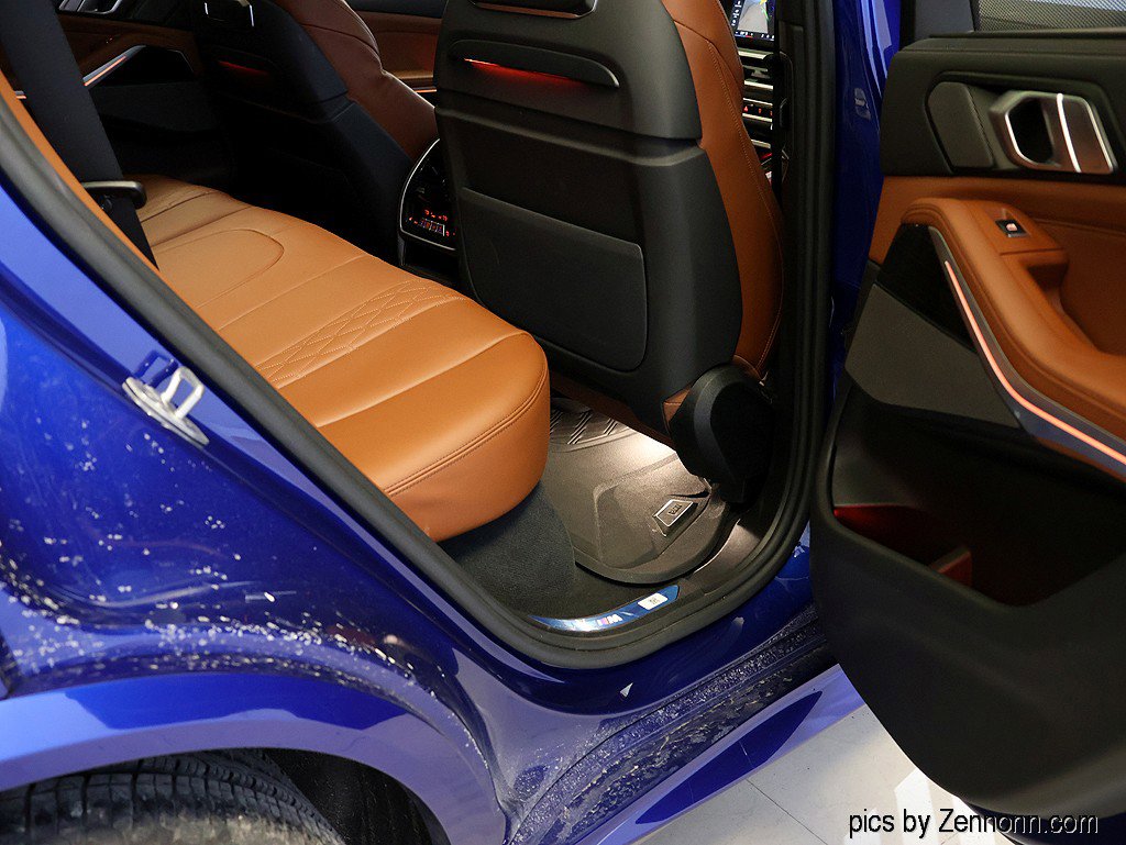 Certified 2025 BMW X5 M60i w/ Executive Package image 35