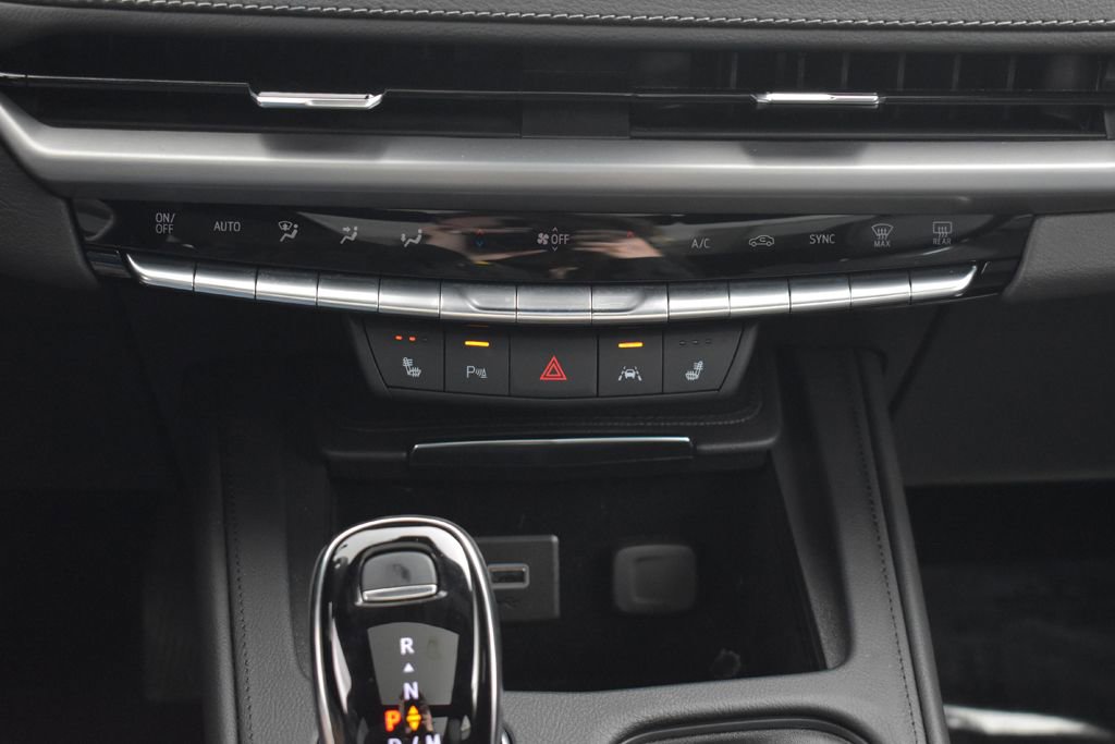 Used 2024 Cadillac XT4 Luxury w/ Cold Weather Package image 20