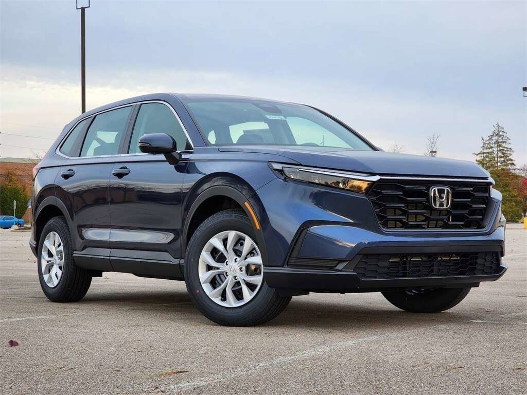 Used 2024 Honda CR-V LX image 2