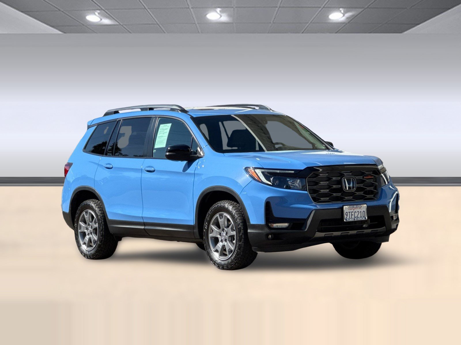 Used 2025 Honda Passport TrailSport image 7