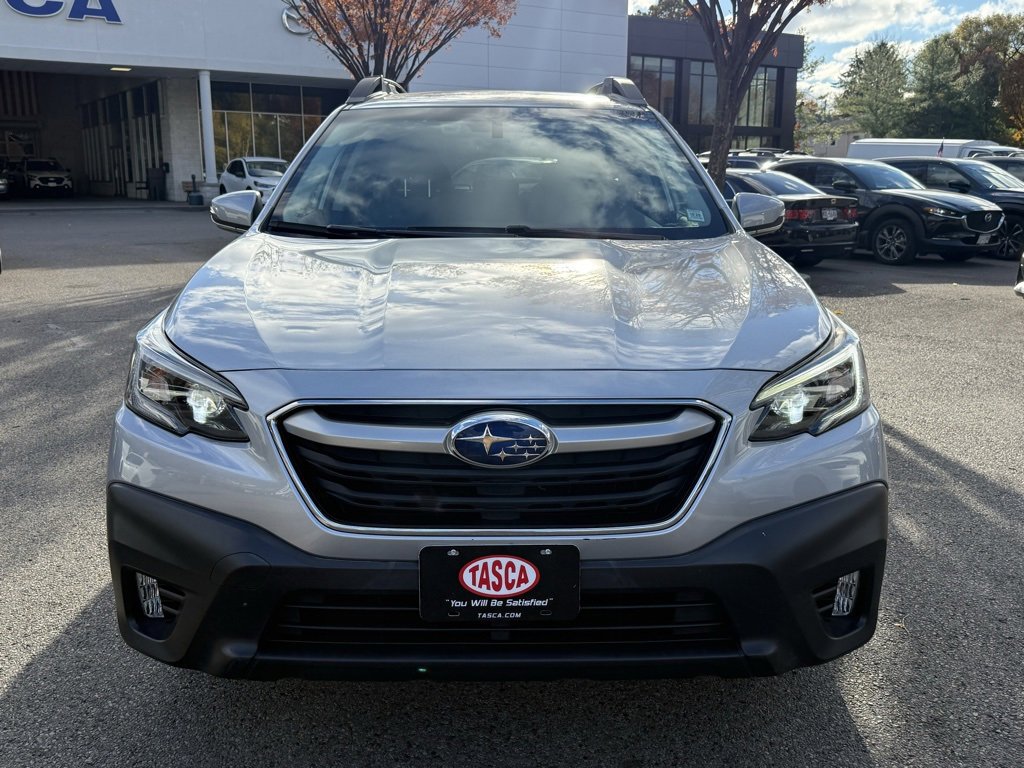 Certified 2021 Subaru Outback Premium image 3