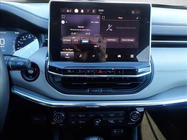 Used 2022 Jeep Compass Limited image 13