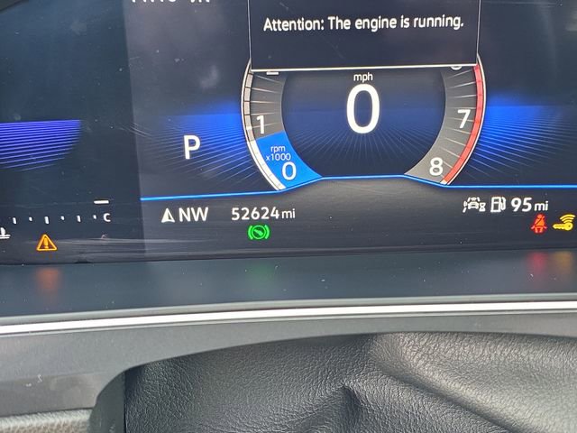 Used 2022 Volkswagen Tiguan SE image 15