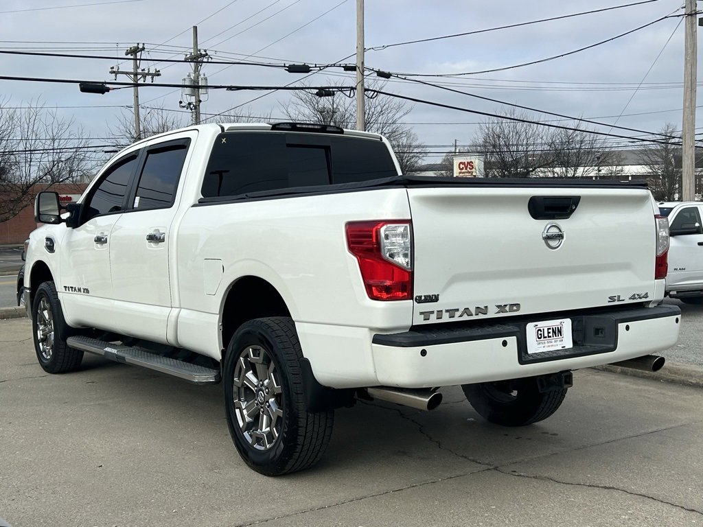 Used 2018 Nissan Titan SL w/ Chrome Package image 9