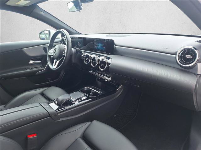 Used 2019 Mercedes-Benz A 220 image 18