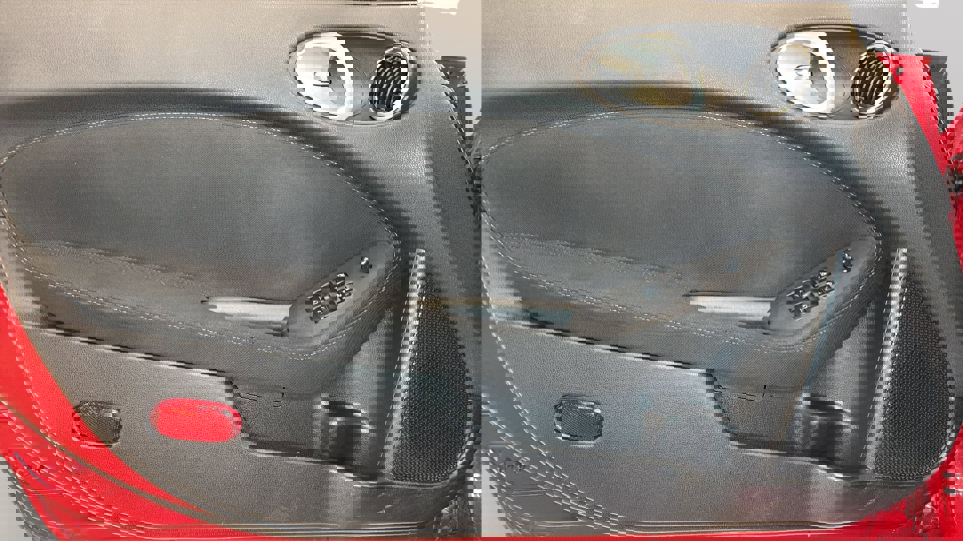 Used 2016 Nissan 370Z Coupe image 28