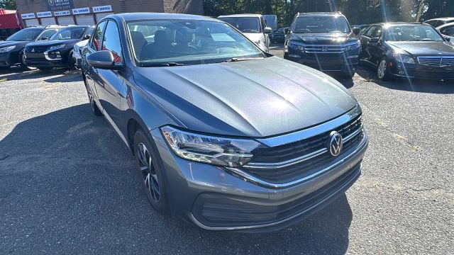 Used 2024 Volkswagen Jetta S FWD image 3