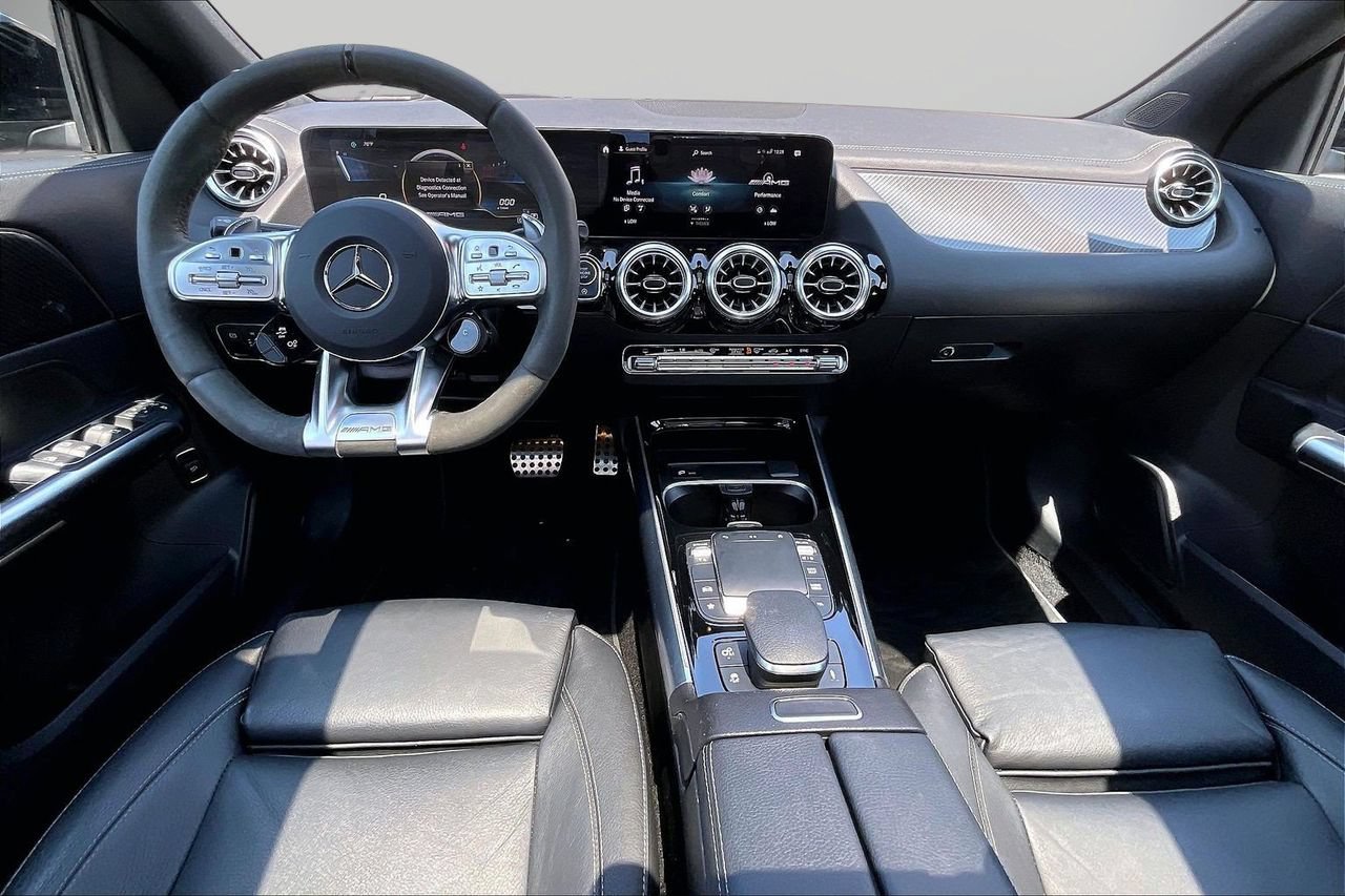 Used 2022 Mercedes-Benz GLA 35 AMG 4MATIC image 16