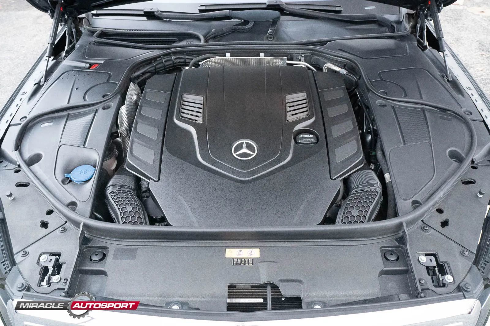 Used 2018 Mercedes-Benz S 560 S 560 4MATIC Sedan 4D image 14