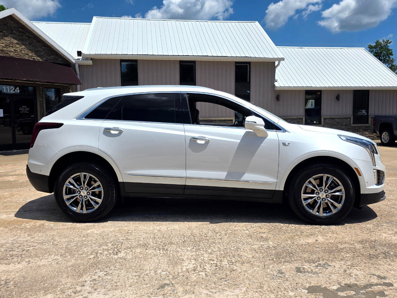 Used 2021 Cadillac XT5 Premium Luxury image 24