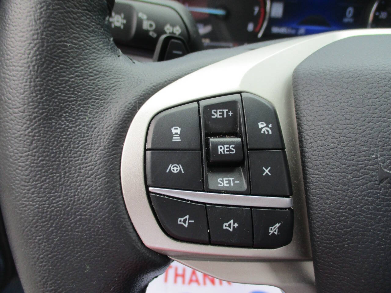 Used 2021 Ford Explorer Limited w/ Equipment Group 301A RWD image 14