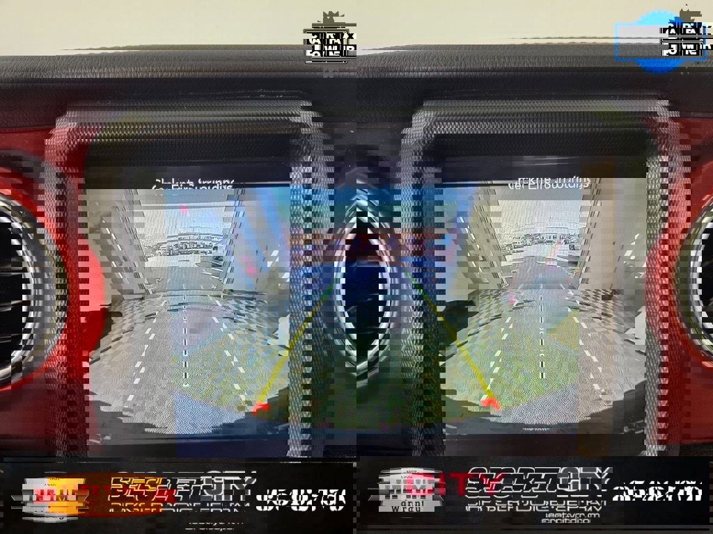 Used 2022 Jeep Wrangler Unlimited Rubicon w/ Xtreme Recon 35" Tire Package image 21