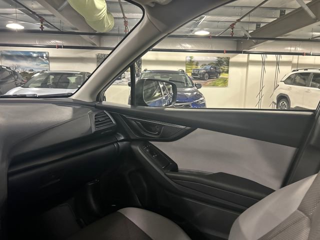 Used 2020 Subaru Crosstrek 2.0i image 24