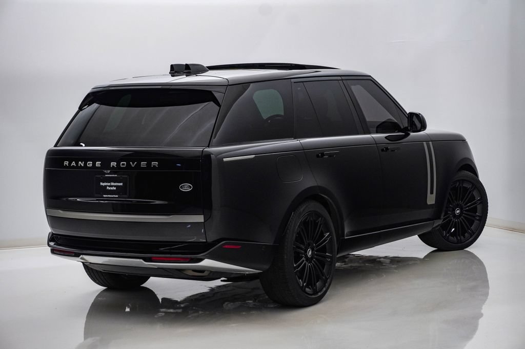 Used 2023 Land Rover Range Rover SE AWD/4WD image 11