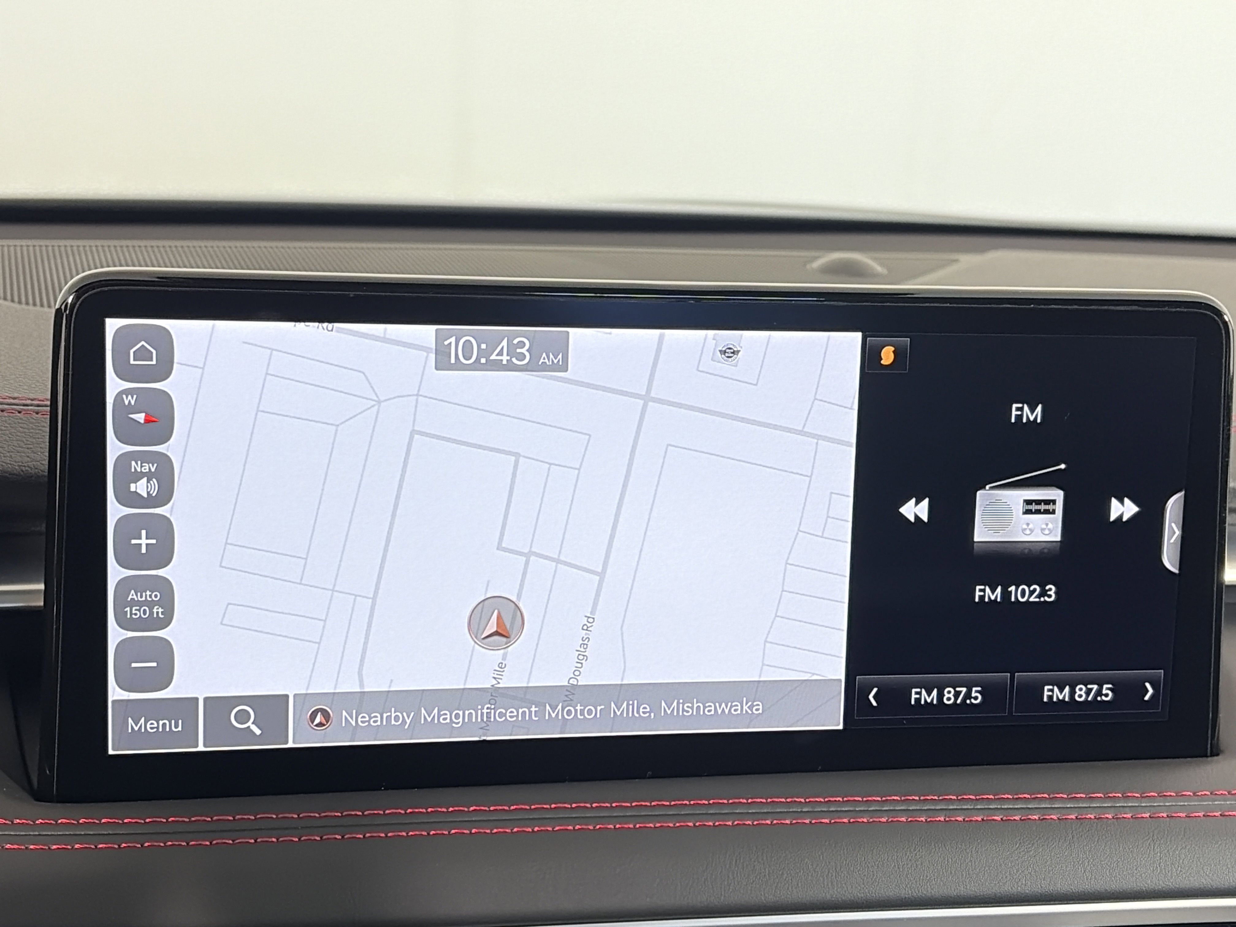 Used 2024 Genesis G70 3.3T Advanced w/ Sport Prestige Package image 21