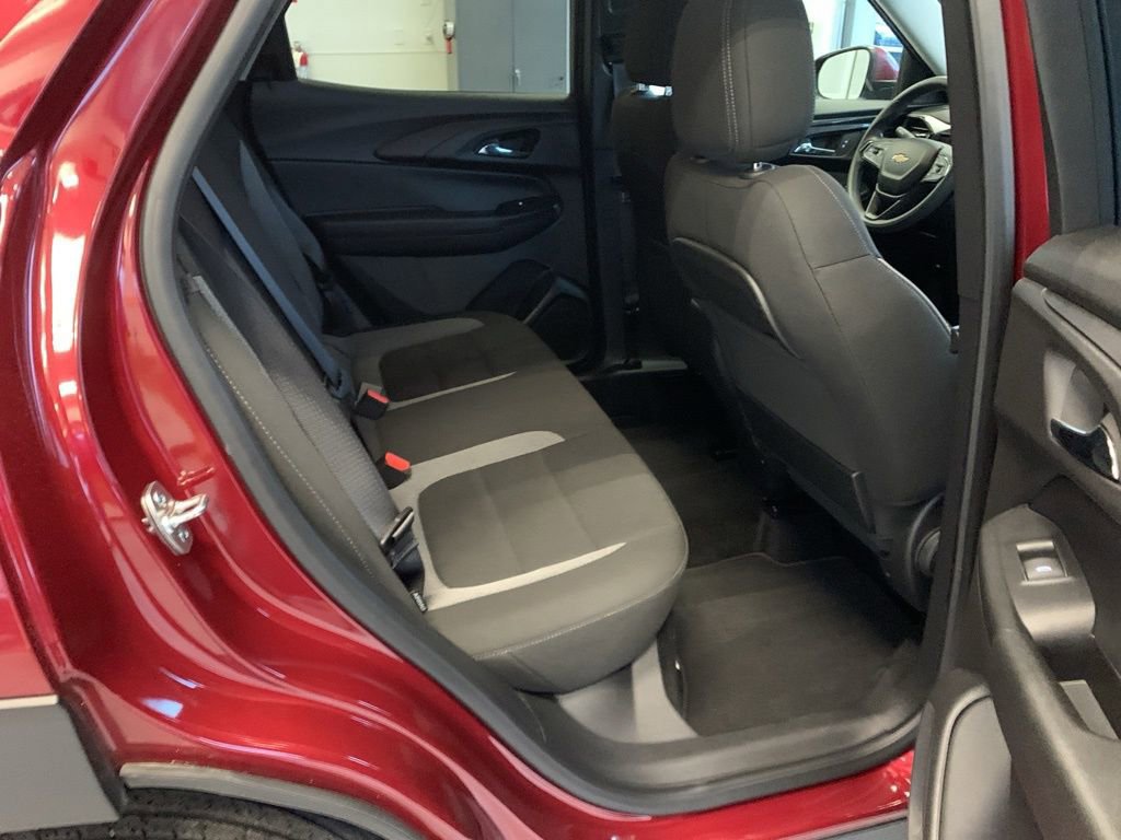 Used 2025 Chevrolet TrailBlazer LT image 16