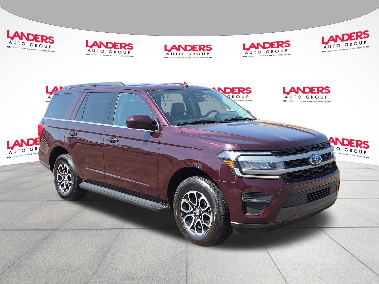 Used 2024 Ford Expedition XLT