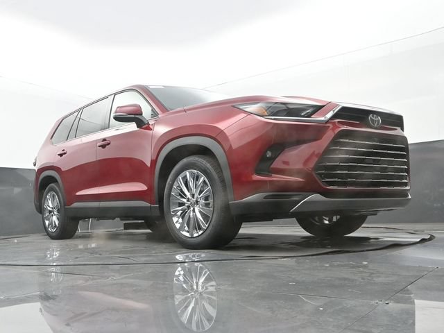 New 2026 Toyota Grand Highlander AWD image 25