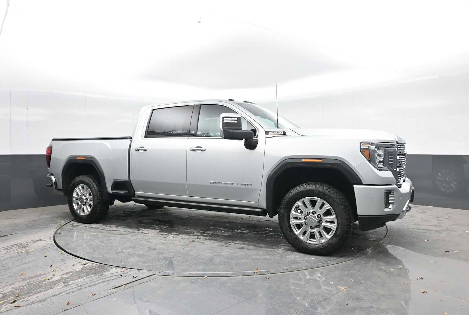 Used 2022 GMC Sierra 3500 Denali w/ Denali Ultimate Package image 6