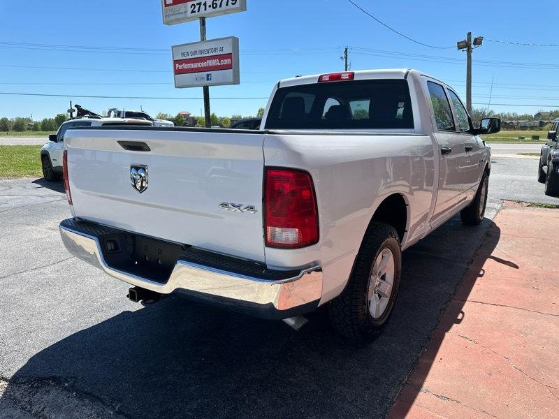 Used 2016 RAM 1500 ST w/ SXT Appearance Group image 9