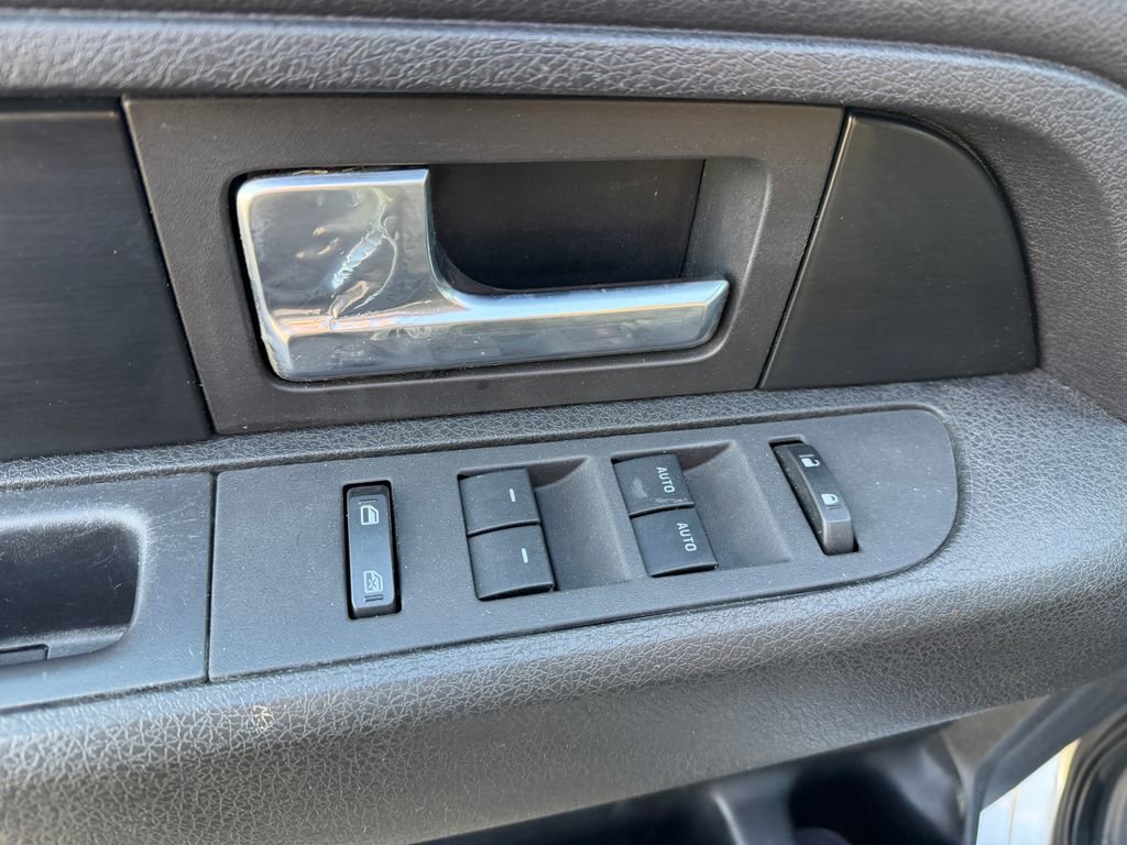 Used 2012 Ford F150 FX4 w/ FX Luxury Pkg image 17