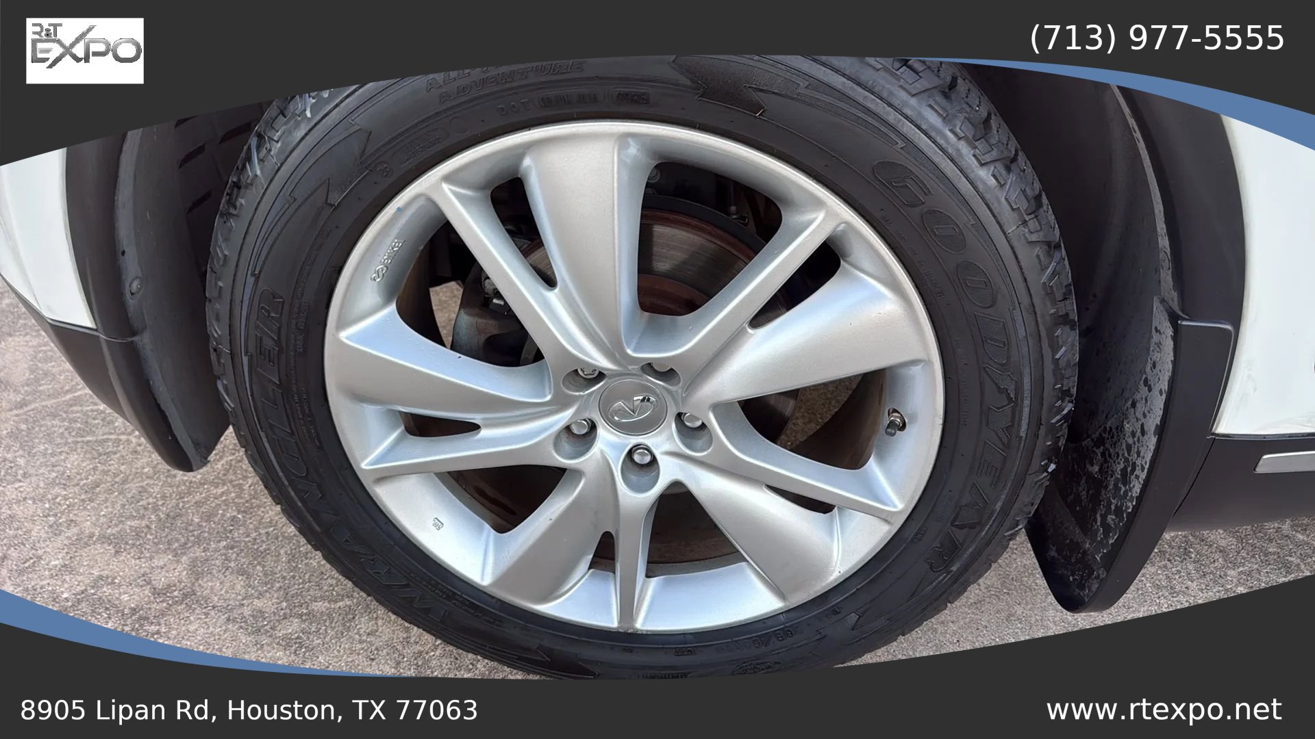 Used 2015 INFINITI QX70 3.7 w/ Premium Package image 14