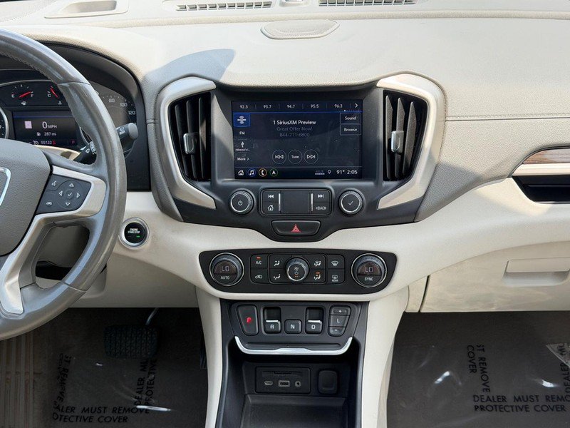 Used 2020 GMC Terrain Denali w/ Denali Premium Package AWD/4WD image 14