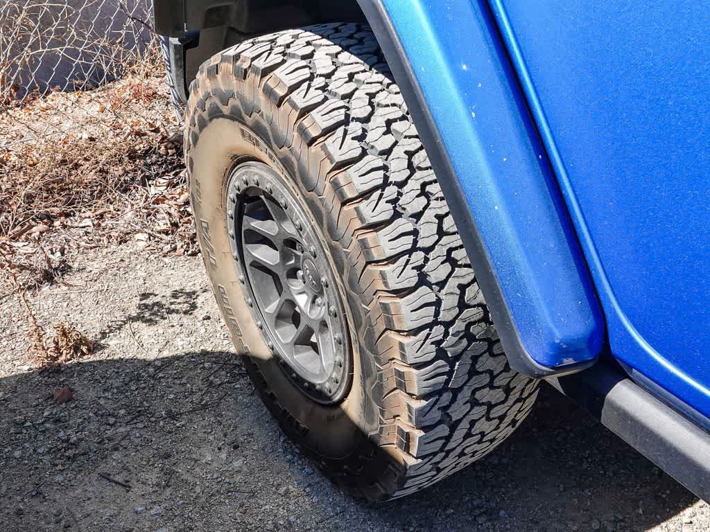 Used 2021 Jeep Wrangler Unlimited Rubicon w/ Xtreme Recon 35" Tire Package AWD/4WD image 12