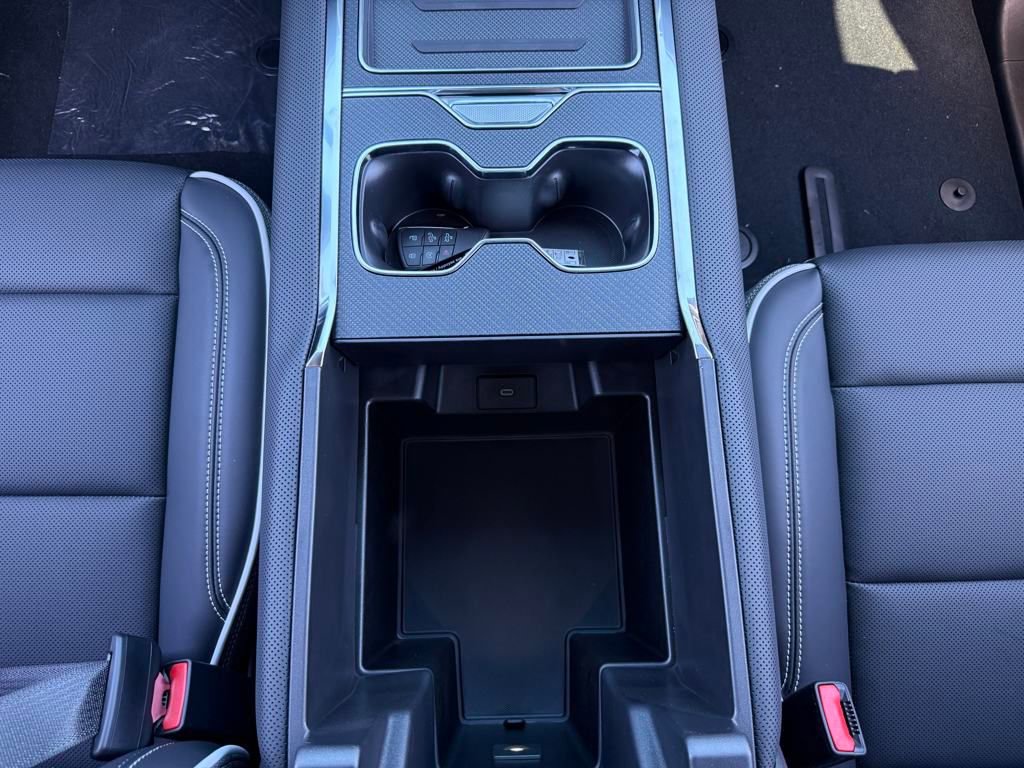 New 2026 GMC Sierra EV Elevation image 35