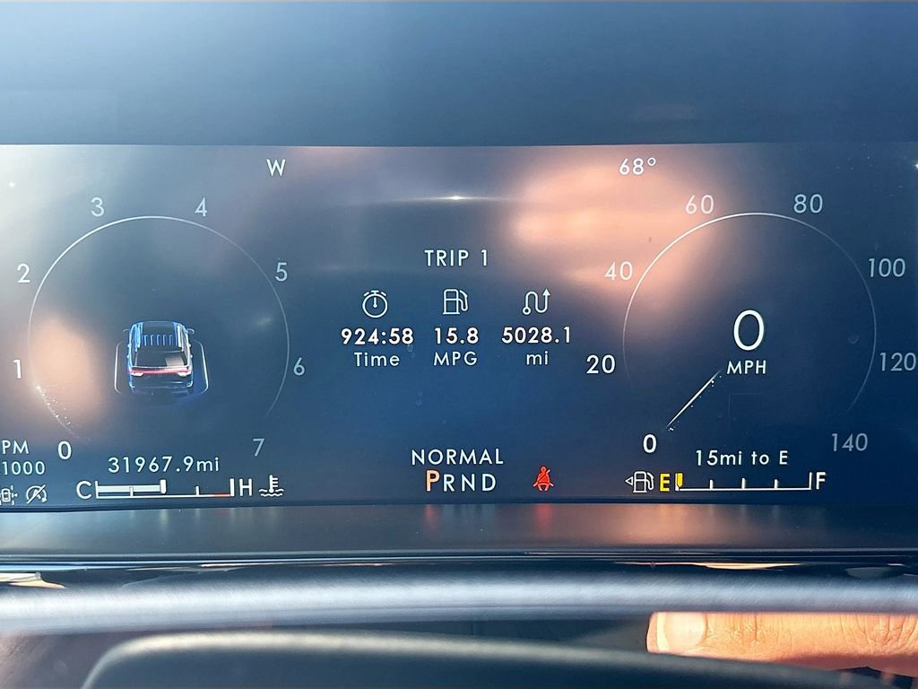 Used 2023 Lincoln Navigator L Reserve image 12