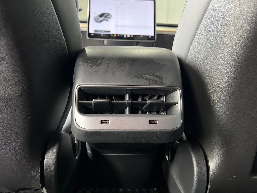 Used 2018 Tesla Model 3 Mid Range RWD image 32
