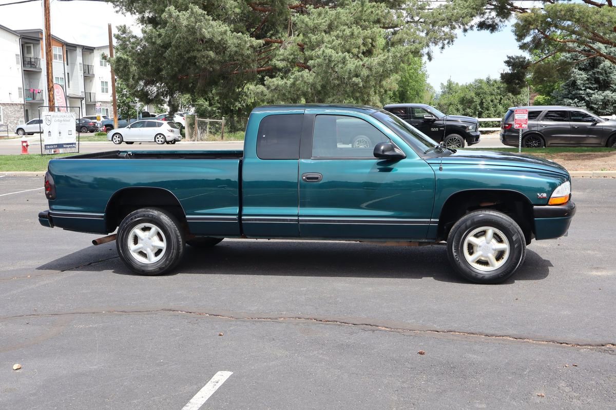 Used 1998 Dodge Dakota Sport AWD/4WD image 3