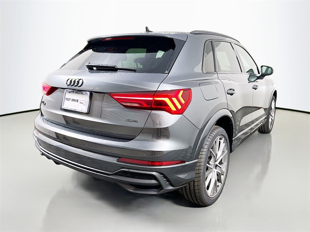 New 2025 Audi Q3 2.0T Premium Plus image 7