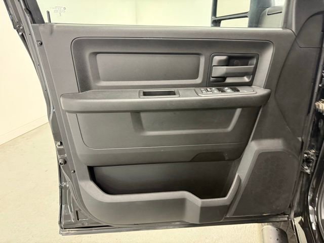 New 2025 RAM 2500 Tradesman w/ Chrome Appearance Group image 14