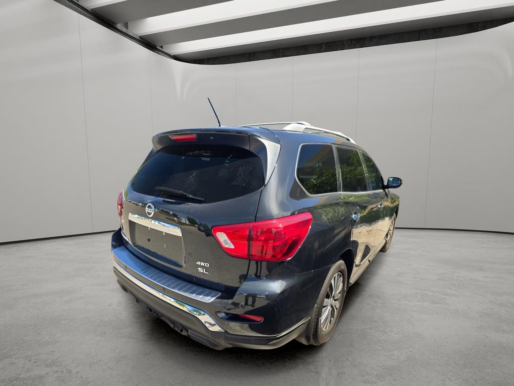 Used 2018 Nissan Pathfinder SL w/ Cargo Package AWD/4WD image 9