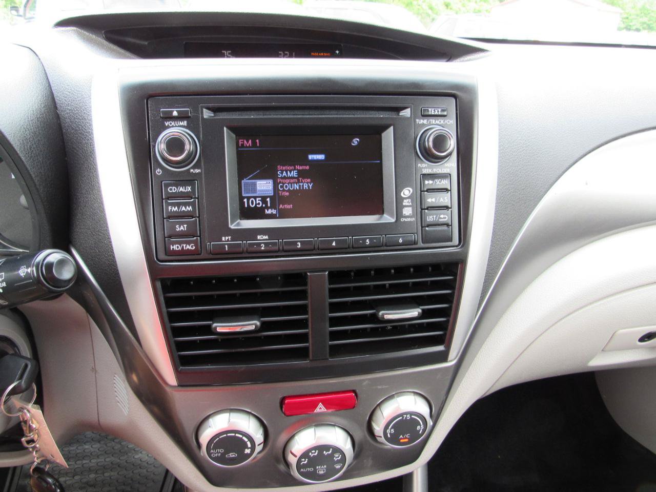 Used 2013 Subaru Forester 2.5X Limited AWD/4WD image 19