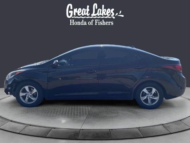 Used 2015 Hyundai Elantra SE FWD image 2