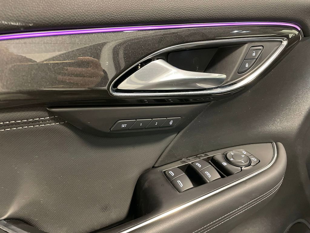 Used 2025 Buick Envision Preferred image 21
